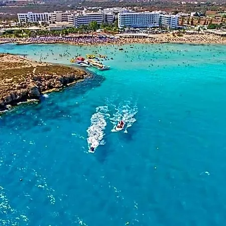 Dome Marina &