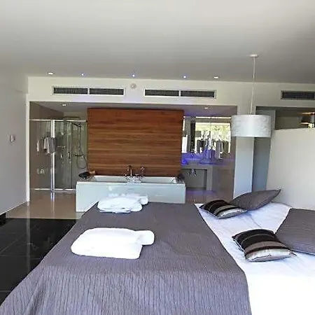 Dome Marina & 4* Nicosia