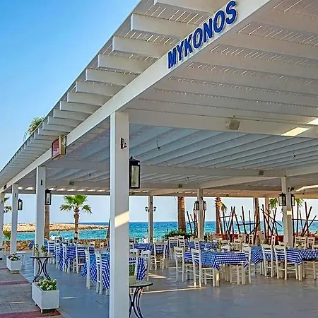 Dome Marina & Nicosia